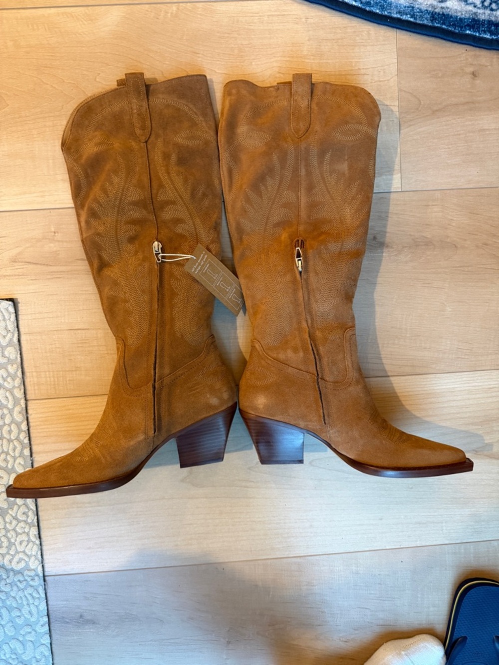 Dolce Vida Ryatt Tall Suede Western cowgirl Boots. Brand New, Never worn. - Picture 4 of 7